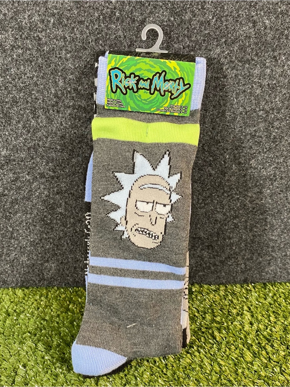 Rick And Morty Men's Crew Socks Shoe Size 6-12 Grey Black Adult Swim Dress Socks
